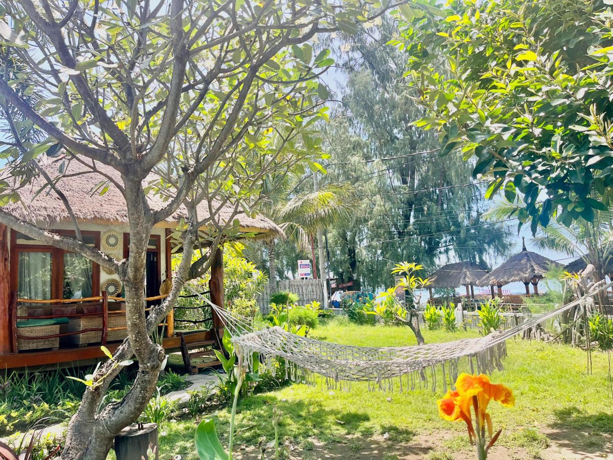 Biba Beach Village Gili Islands Exterior photo