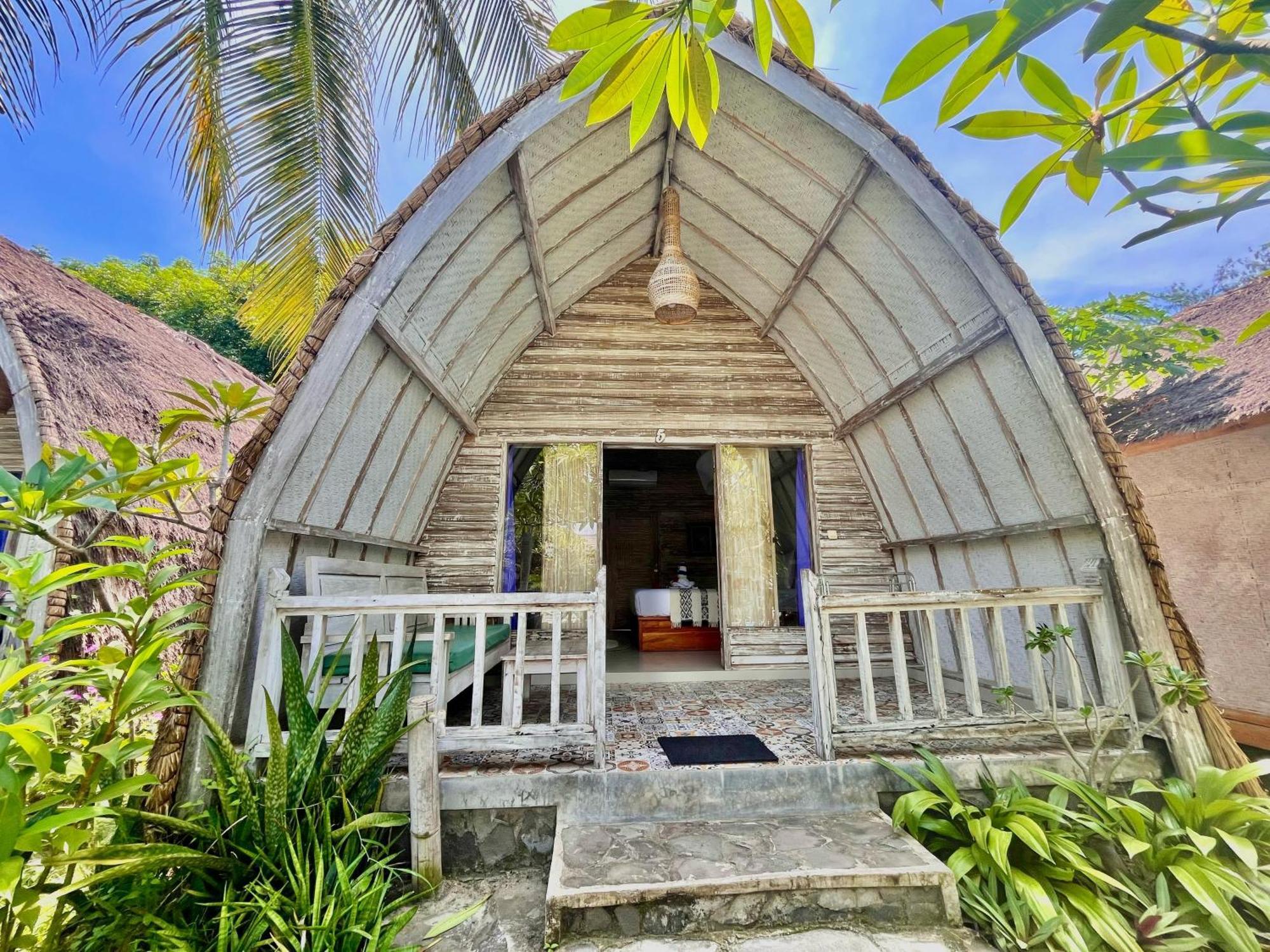 Biba Beach Village Gili Islands Exterior photo