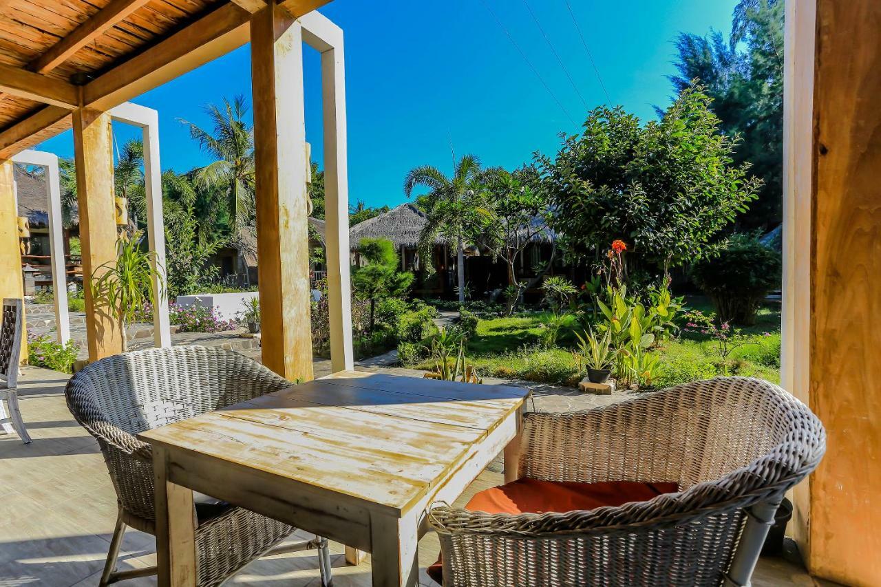 Biba Beach Village Gili Islands Exterior photo
